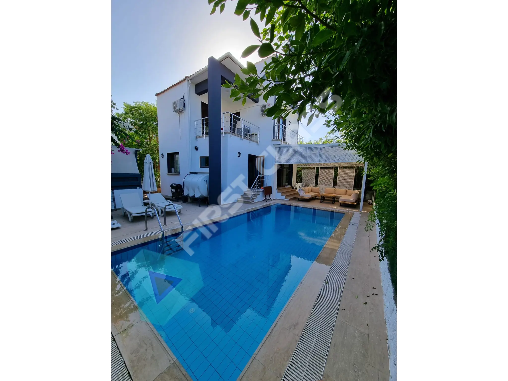 3+1 FULL EŞYALI KIRALIK VILLA