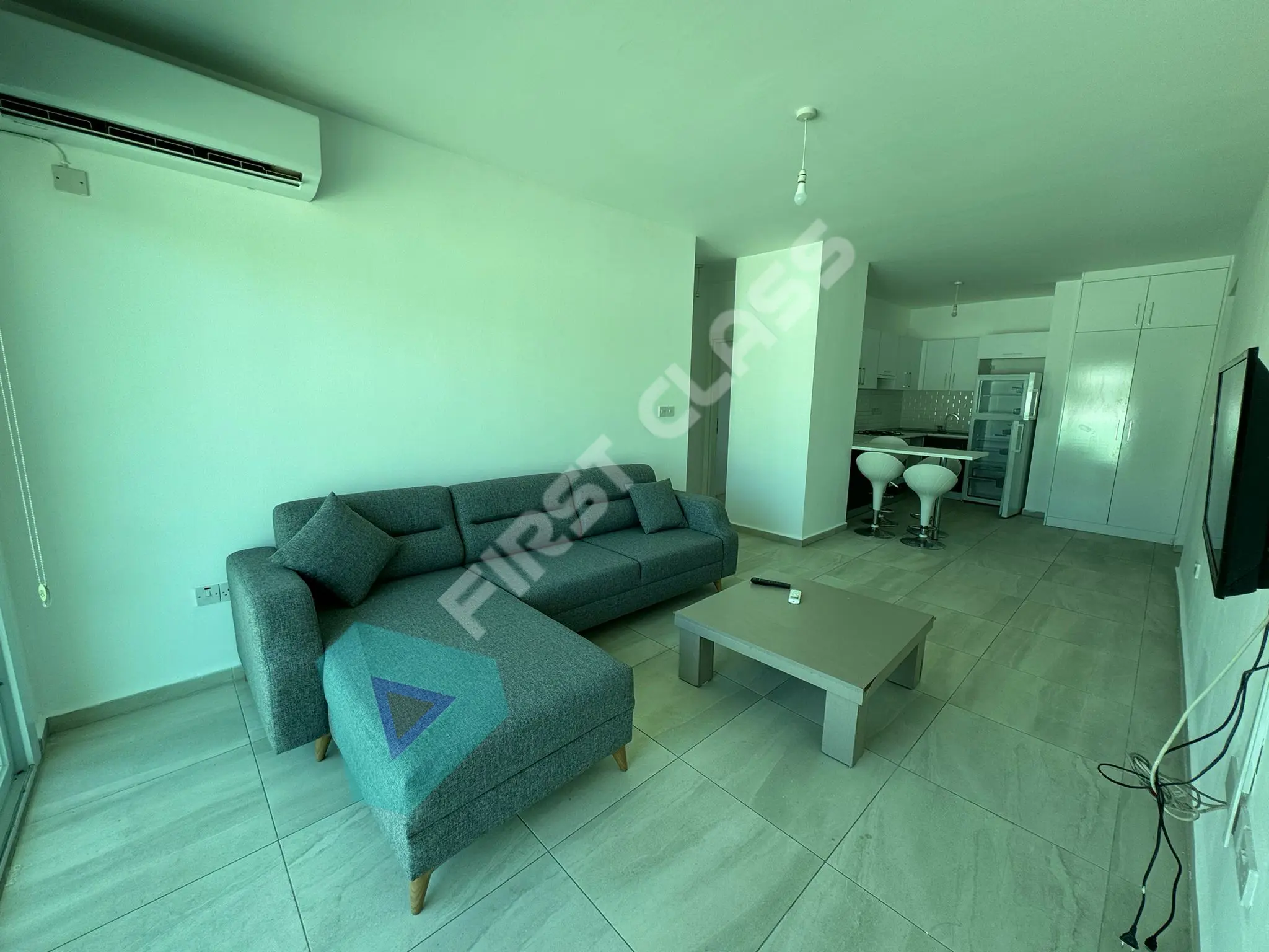 2+1 Flat for Rent in Kyrenia Center